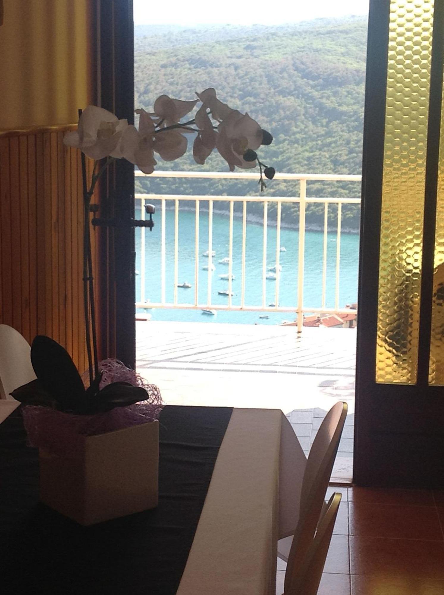 Apartments Alma Rabac Luaran gambar